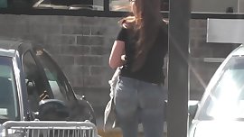 candids - hot teen store employee amazing ass tight jeans 2