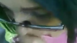 Sara Ajzi iz Nisa pusenje kurca