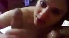 bint masryia hiya o sadiqha o ahla niyaka