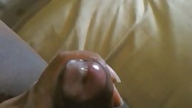 amateur tranny jerking off