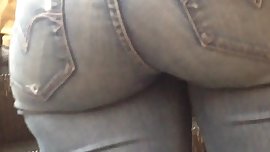Ass jeans, mama e hija culonas 2o dia