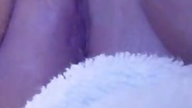 Teen selfie masturbation