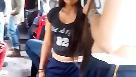 deliciosas chicas en bus