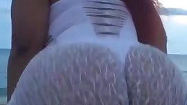 Big booty twerking