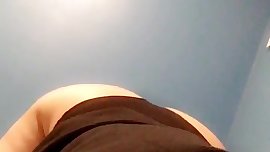 Idk how to twerk but imma do it anyway