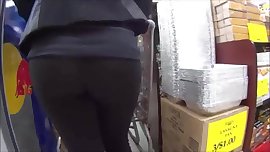 Bunda no mercado - Big Ass  - Hidden cam