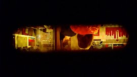 nette Nachbarn 3, sweet Lesp durchs Fenster