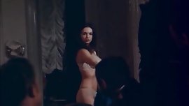 Yr Dghter's Naked In Front Of The Boys (Felipe Ricotta)