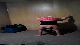 Hot Fat Chick Twerks (NonNude)