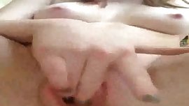 Silly Selfie Girls (884)