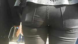voyeur street tight teen ass in jeans