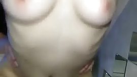 Moving tits - hot body teen