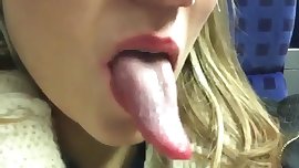 Nice Long tongue.!!!