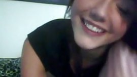 Young Babe Fucking Dildo Webcam